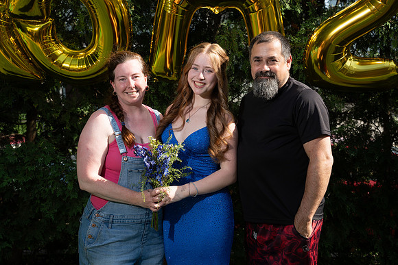 Prom2025-305