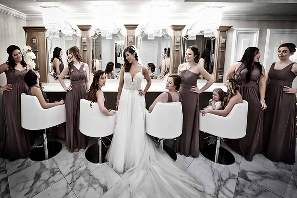 24-Bride-Bridesmaids-Bridal-Party-Wedding