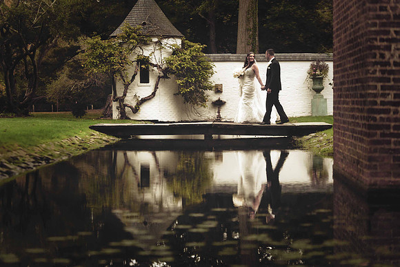 01-Bride-Groom-Wedding-Bridge-Reflection