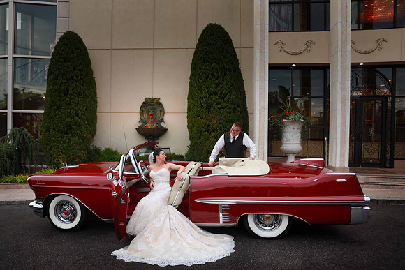 19-Bride-Groom-Wedding-Classic-Car-Red