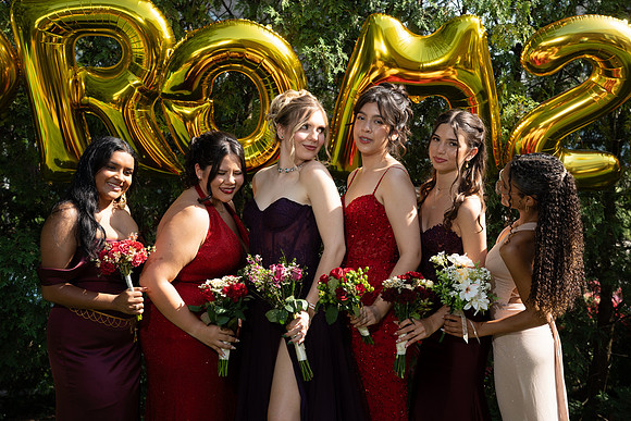Prom2025-205