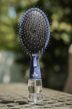 MisterBrush_572_