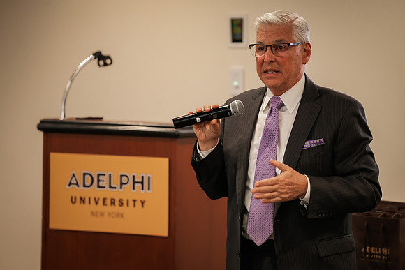 Adelphi_244_FL2025