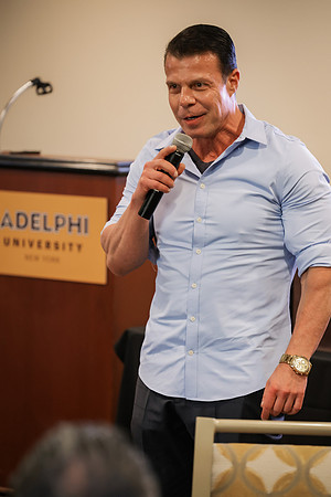 Adelphi_187_FL2025