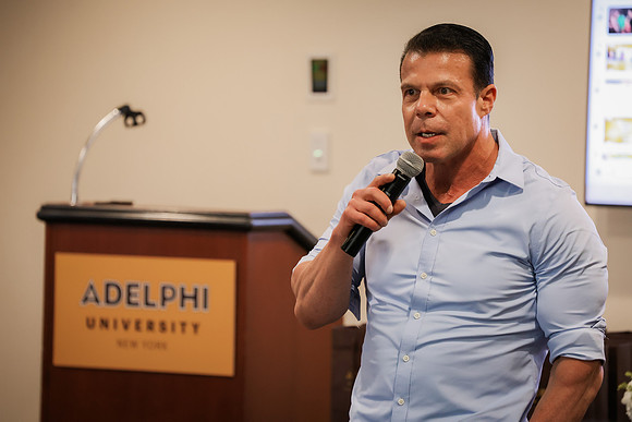 Adelphi_204_FL2025